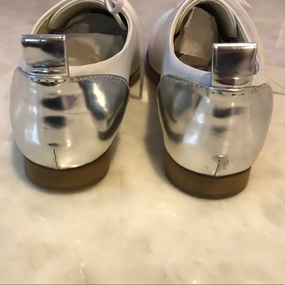 EUC Jil Sander Navy Lace Up Shoe White & Silver Metallic - Picture 4 of 8